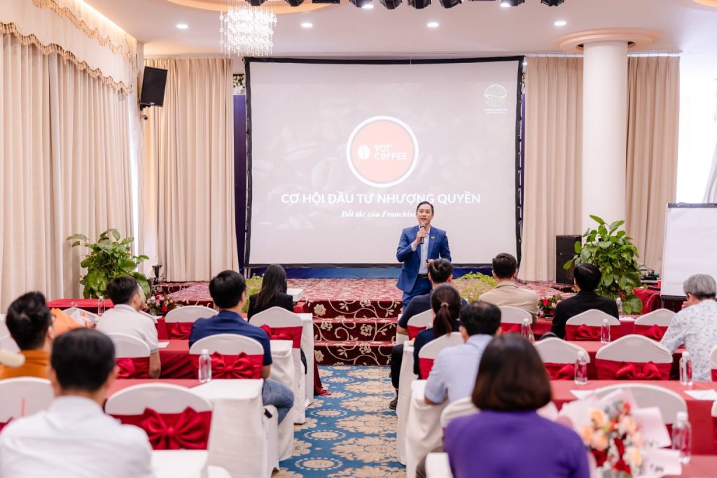 Học khởi nghiệp từ mô hình nhượng quyền tinh gọn VUI COFFEE